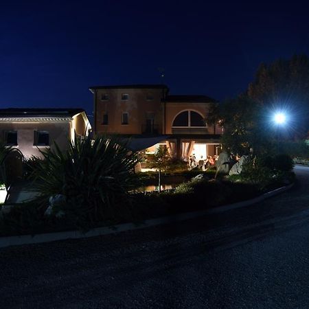 Agrialloggi La Palazzina 쿠르타롤로 외부 사진